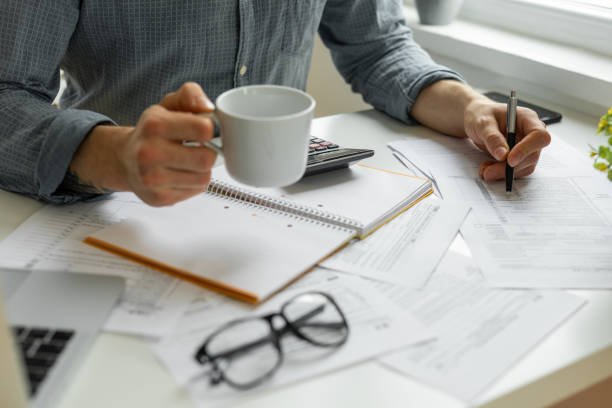 Personal Finance Tips for Young Adults Living in Spain